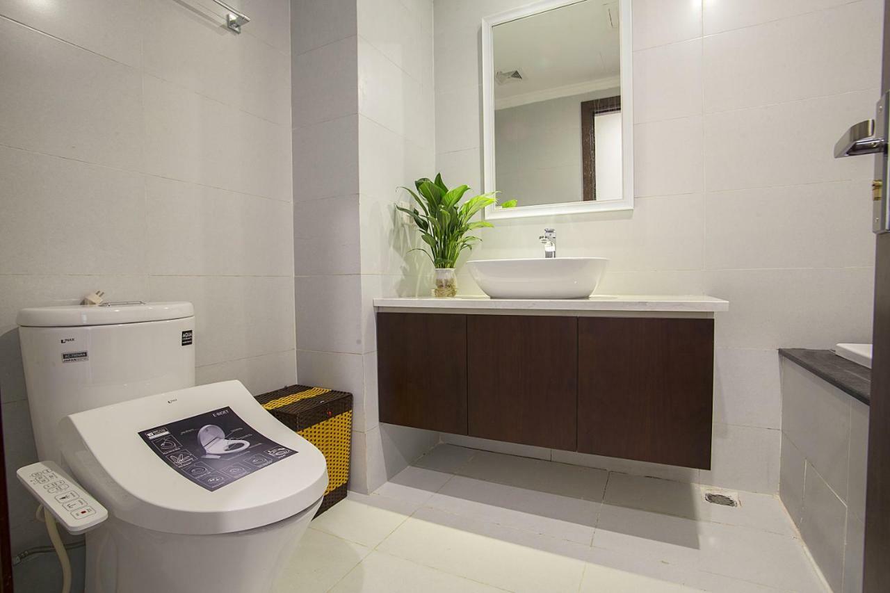 Newsky Serviced Apartment Hanoi Buitenkant foto